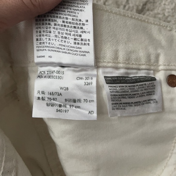 Levi’s 501 denim shorts - Picture 4 of 4